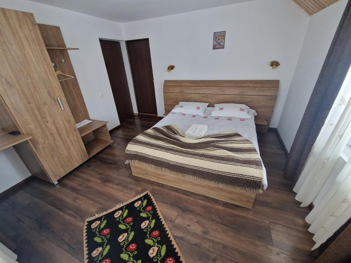 Ograda De La Munte Villa Бран Екстериор снимка