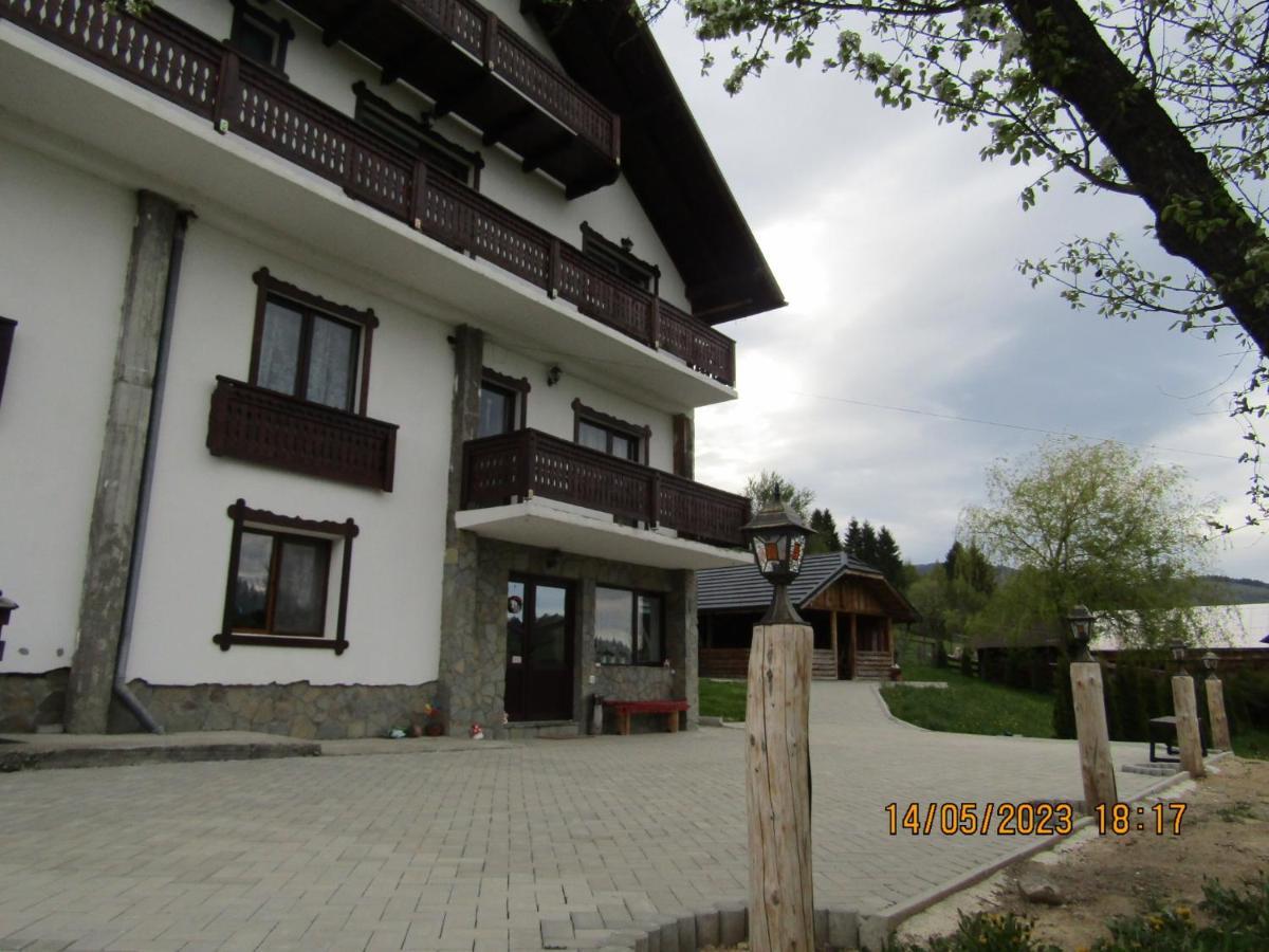 Ograda De La Munte Villa Бран Екстериор снимка